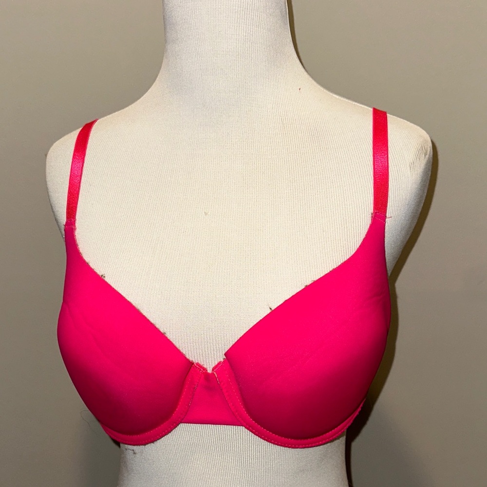 Juicy couture hot Pink with sequin rhinestones Women's Bra